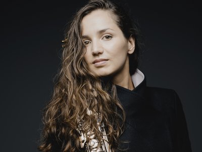 Asya Fateyeva, Fotograf: Marco Borggreve