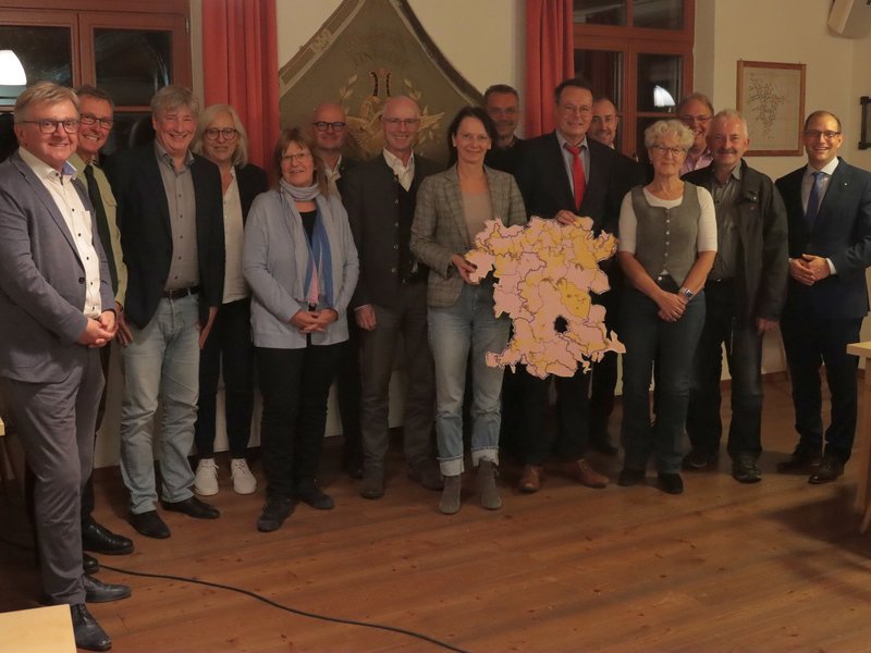 Der Lenkungskreis Biosphärengebiet Schwäbische Alb mit der zukünftigen Gebietskulisse des Biosphärengebiets; Foto: Geschäftsstelle Biosphärengebiet Schwäbische Alb